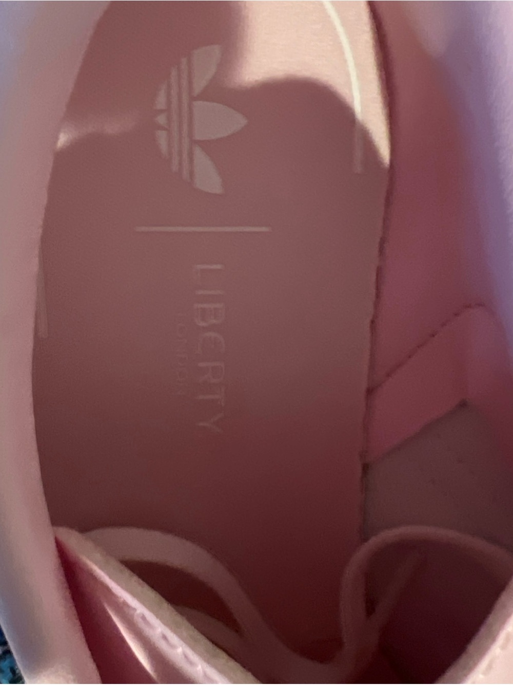 Adidas Samba OG J Liberty London Pink Floral (JQ2008) GS Youth 6.5/Women’s 8.5 - Picture 6 of 10